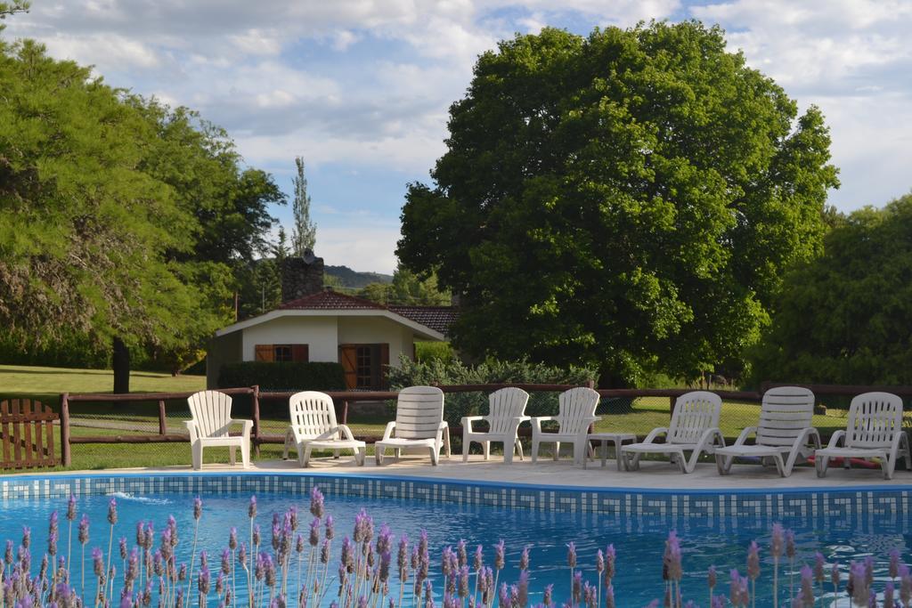 Cabanas Los Algarrobos Вілья-Хенераль-Бельграно Екстер'єр фото